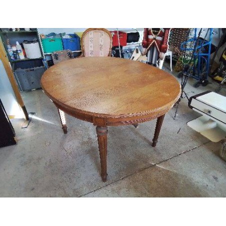TABLE OVALE STYLE LOUIS XVI