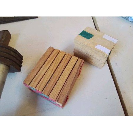 JEU EN BOIS 
