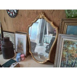 MIROIR STYLE BAROQUE DORÉ 