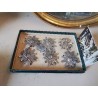 COFFRET REPOSE COUTEAU EN ETAIN EN FORME DE FLEUR 
