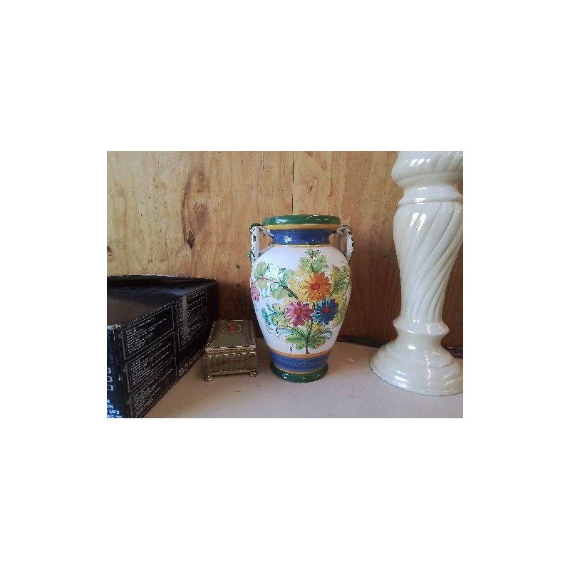 GRAND VASE MOTIF FLORAL 