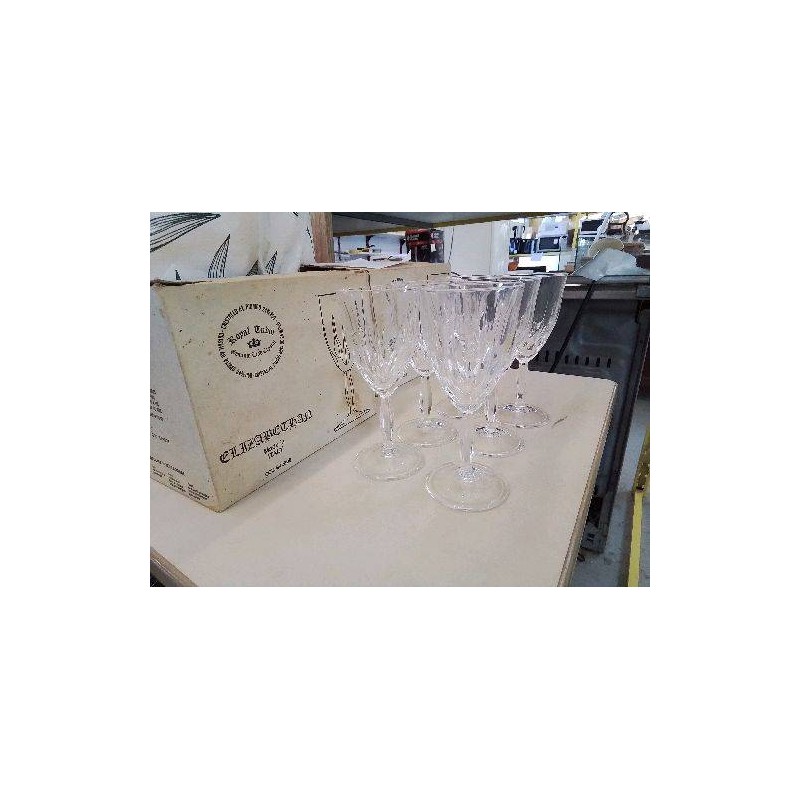 LOT DE 6 VERRES A VIN ROYAL TUDOR
