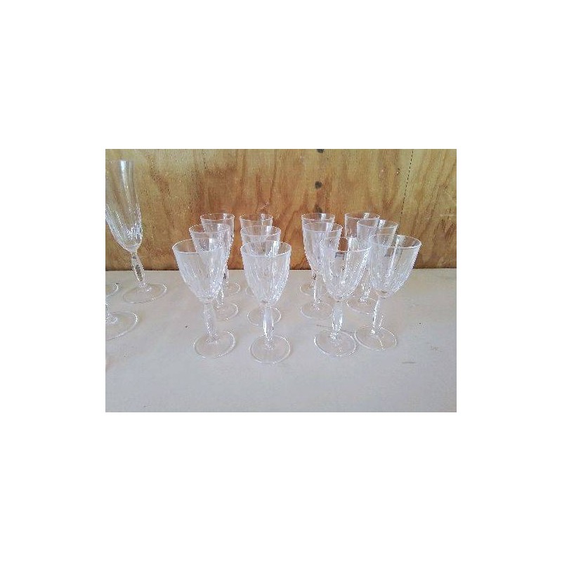LOT DE 6 VERRES A LIQUEUR ROYAL TUDOR 