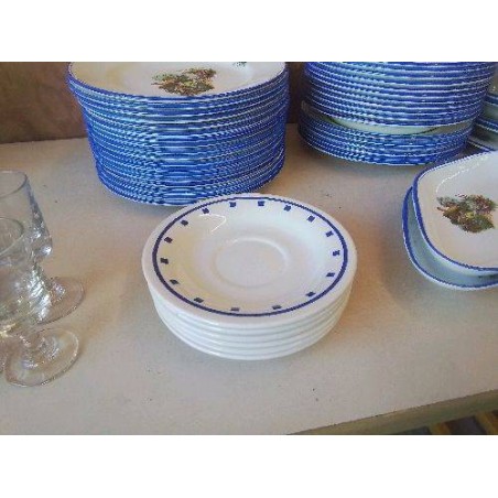 LOT DE 6 SOUCOUPES