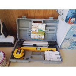 NIVEAU A LASER PLW 670 POWERFIX