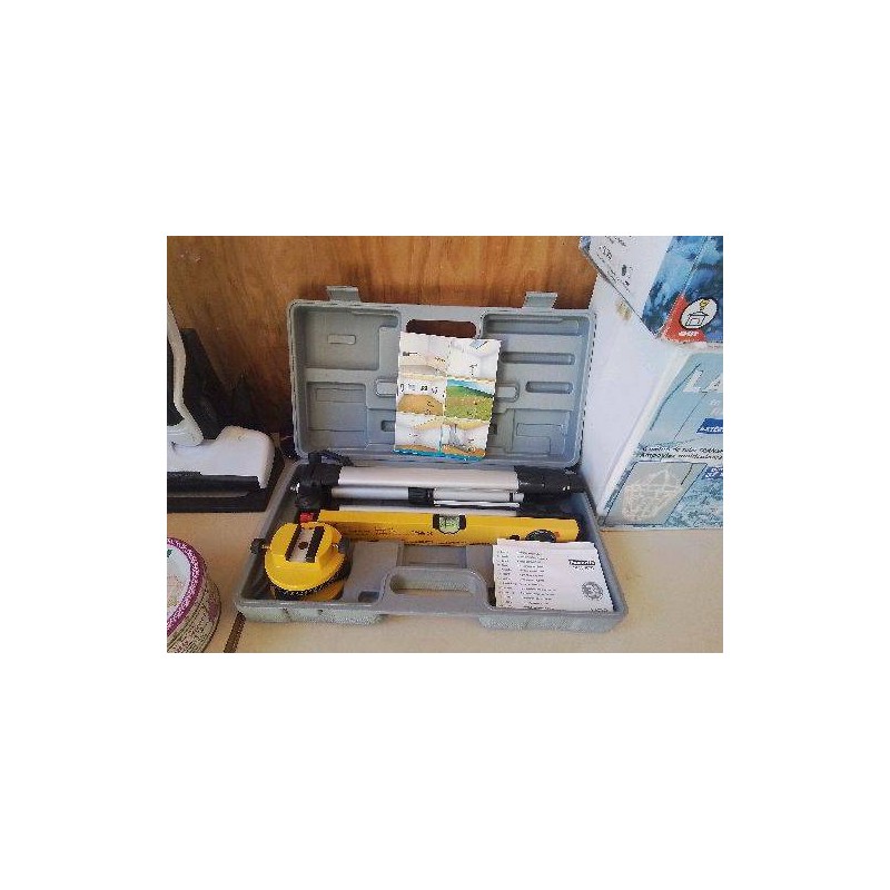 NIVEAU A LASER PLW 670 POWERFIX