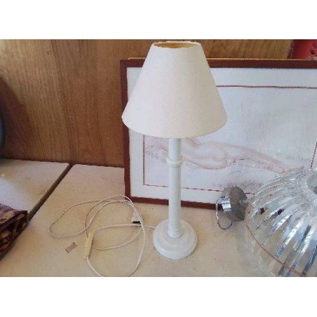 LAMPE A POSER