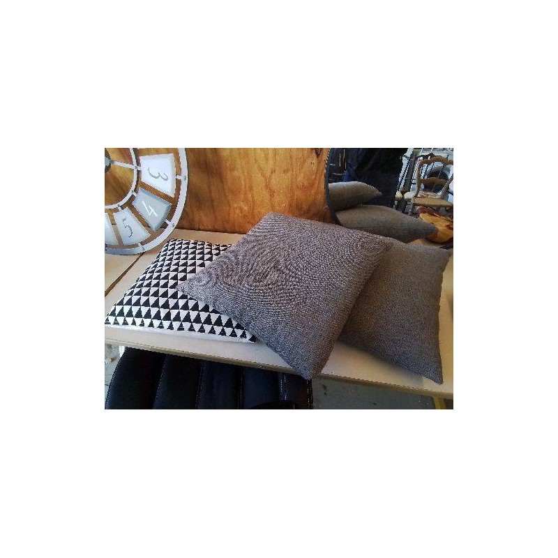 COUSSIN 