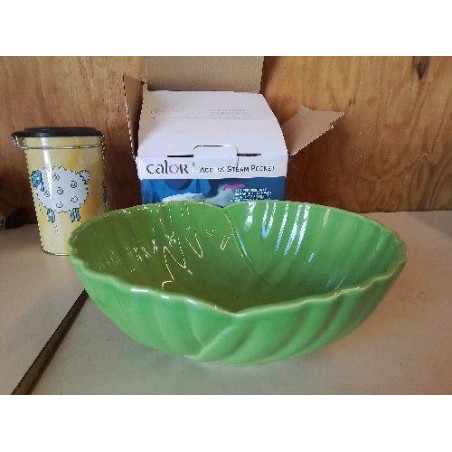COUPE À FRUIT EN FORME DE FEUILLE 