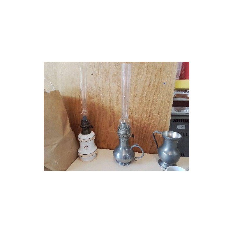 LAMPE A HUILE EN ETAIN