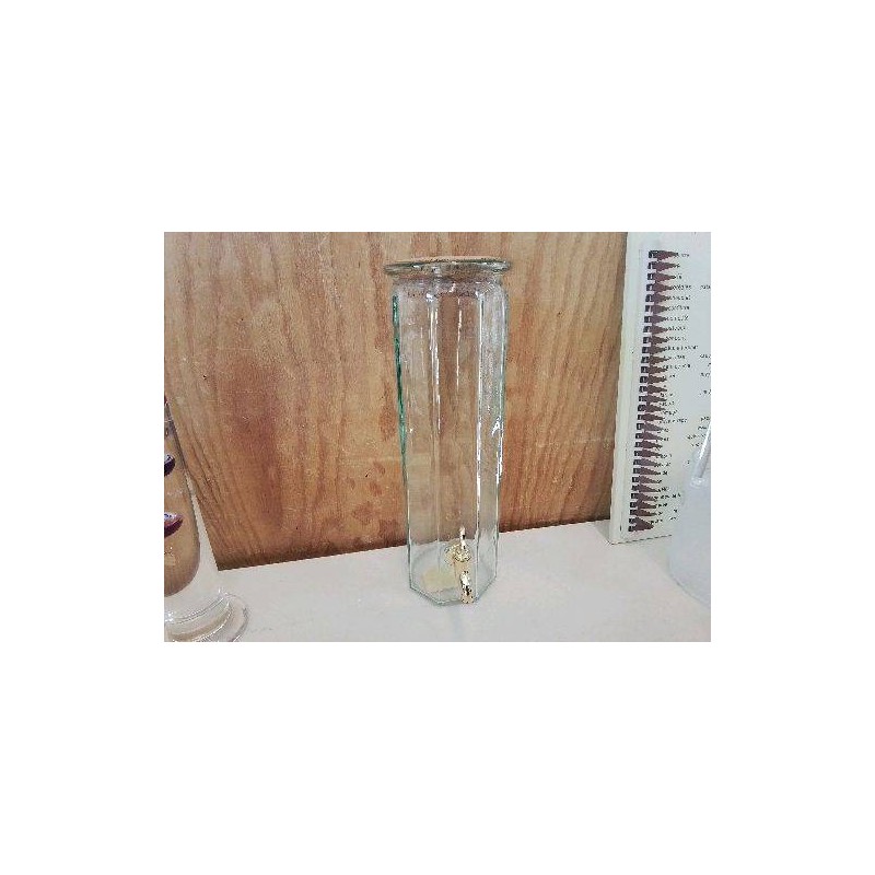 DISTRIBUTEUR DE BOISSON