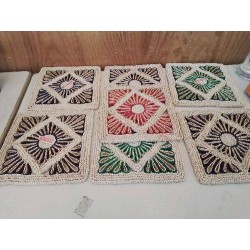 DESSOUS DE PLAT