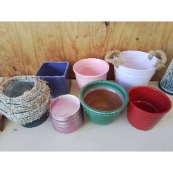 CACHE POT 