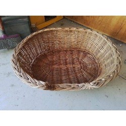 PANIER POUR CHAT EN OSIER 