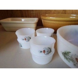 RAMEQUIN ARCOPAL MOTIF MARGUERITE 
