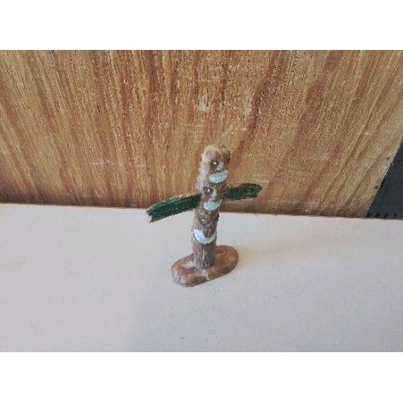TOTEM EN RESINE