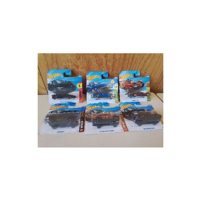 VOITURE HOTWHEELS 