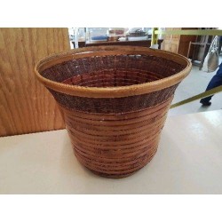 CACHE POT EN BAMBOU 