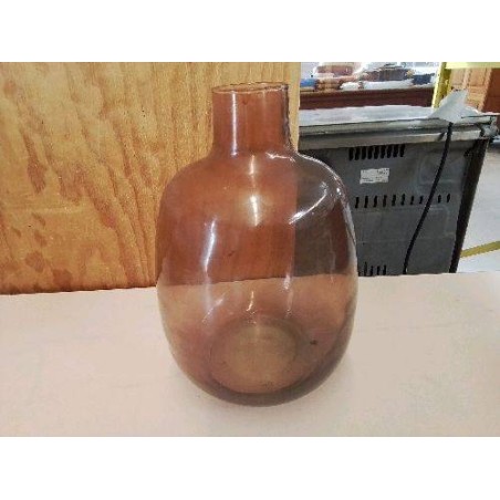 VASE EN VERRE