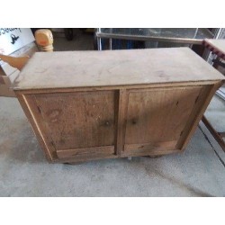 ARMOIRE DE POUPEE 