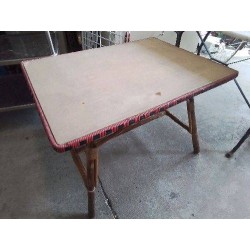 TABLE DE JARDIN 