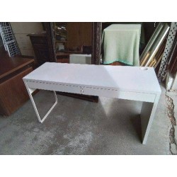 BUREAU BLANC IKEA 