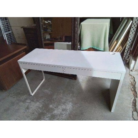 BUREAU BLANC IKEA 