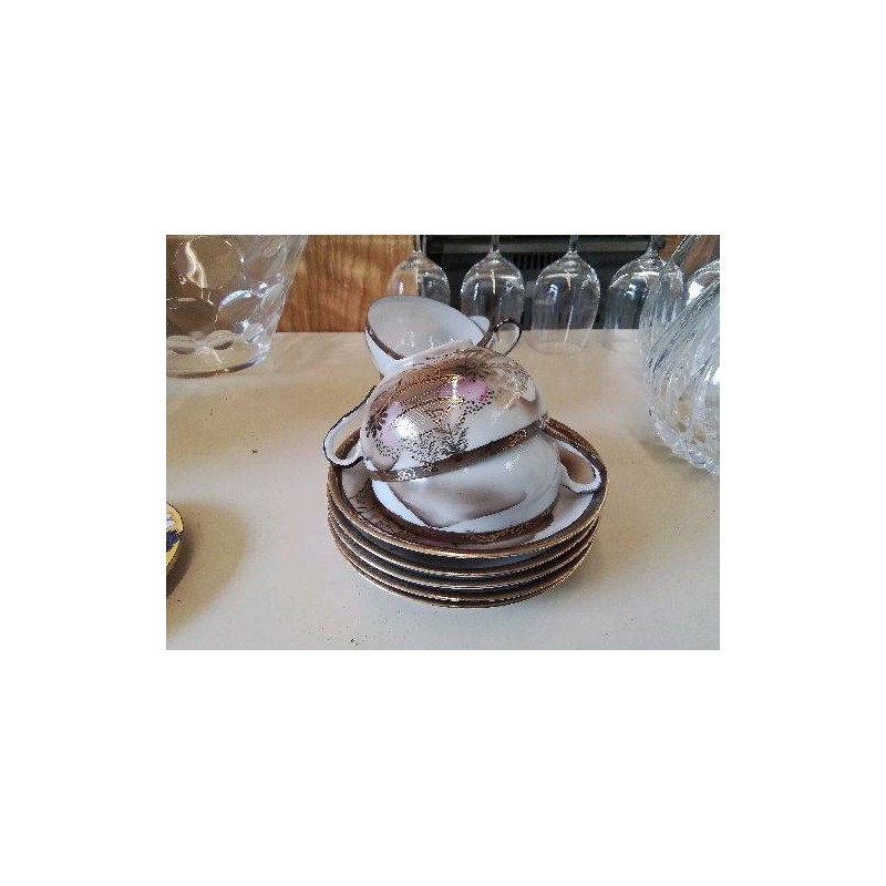 TASSE PORCELAINE FINE MOTIF ASIATIQUE 