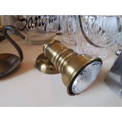 PETITE APPLIQUE EN LAITON 