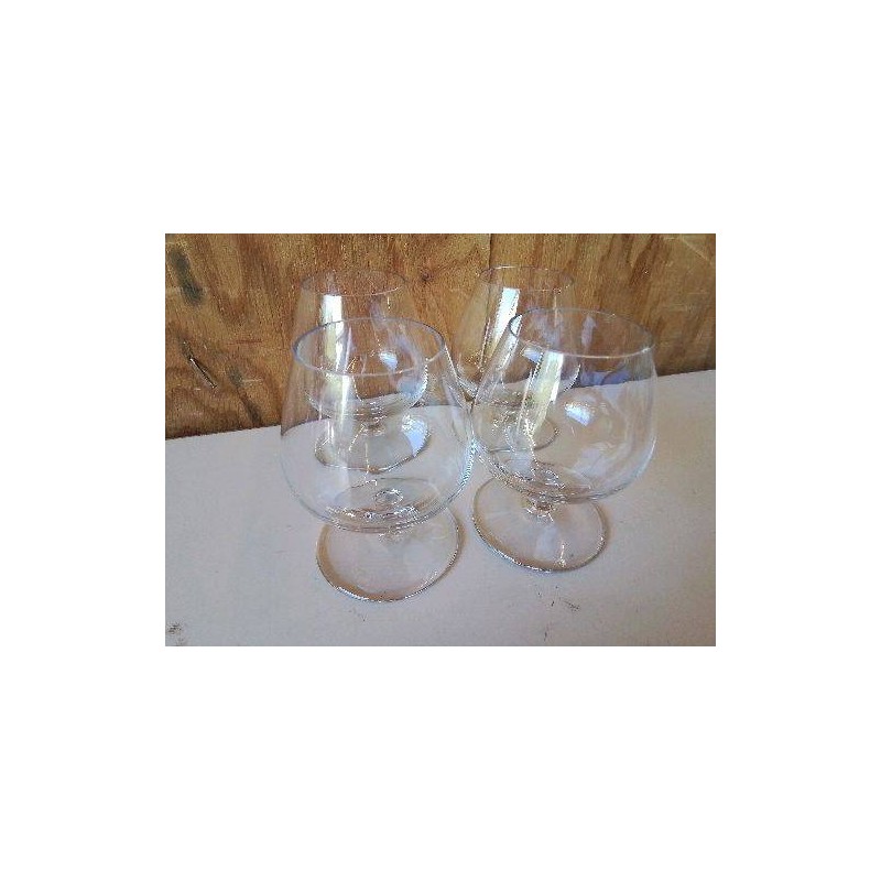LOT DE 4 VERRES A COGNAC EN CRISTAL 