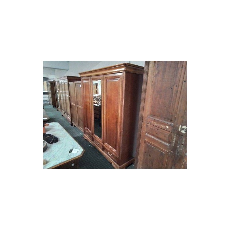 ARMOIRE STYLE LOUIS PHILIPPE 3 PORTES 