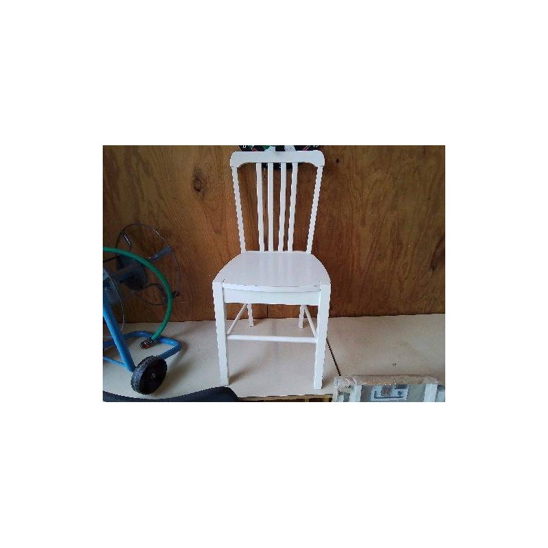 CHAISE BLANCHE 