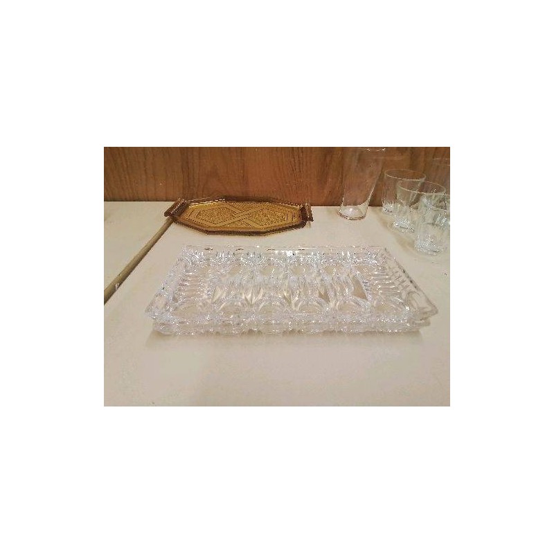 PLATEAU EN VERRE 