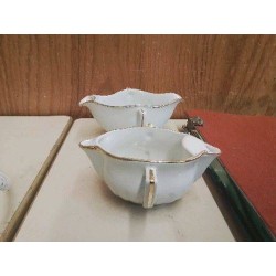 SAUCIÈRE EN PORCELAINE 