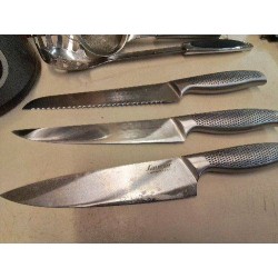 COUTEAU SAUTER