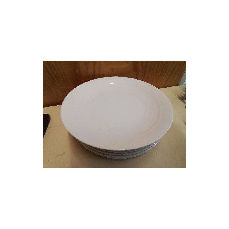 LOT 8 ASSIETTES 