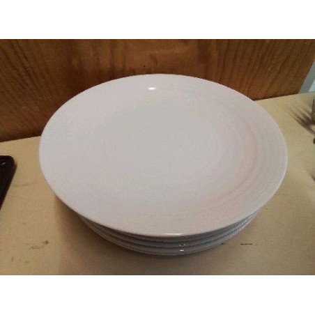 LOT 8 ASSIETTES 