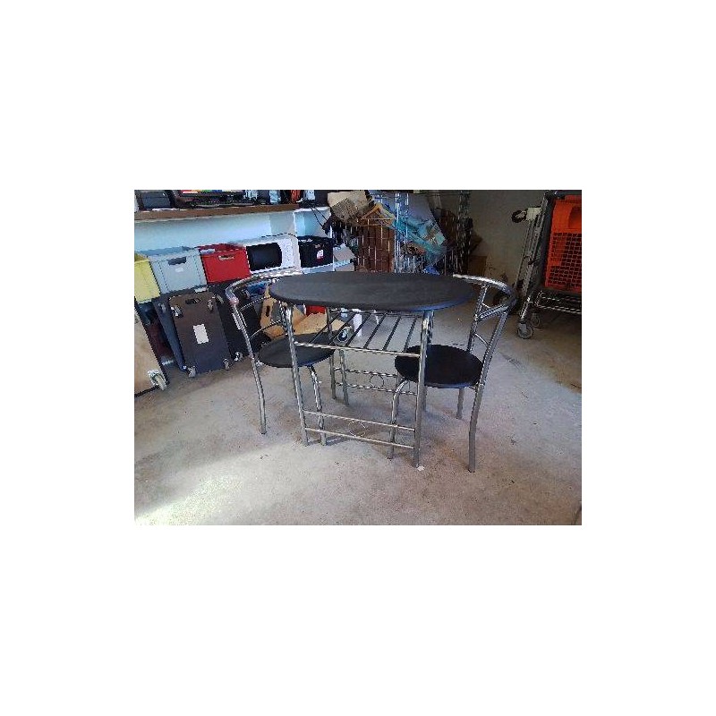 PETITE TABLE DE CUISINE 2 PERSONNES AVEC SES FAUTEUILS