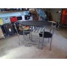 PETITE TABLE DE CUISINE 2 PERSONNES AVEC SES FAUTEUILS