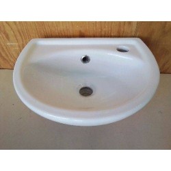 LAVE MAIN MURALE EN CERAMIQUE BLANCHE 