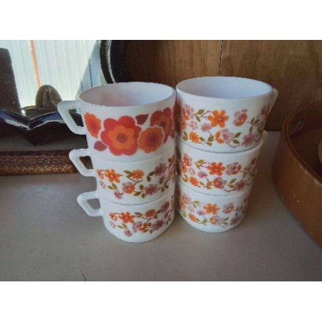 TASSE EN ARCOPAL 