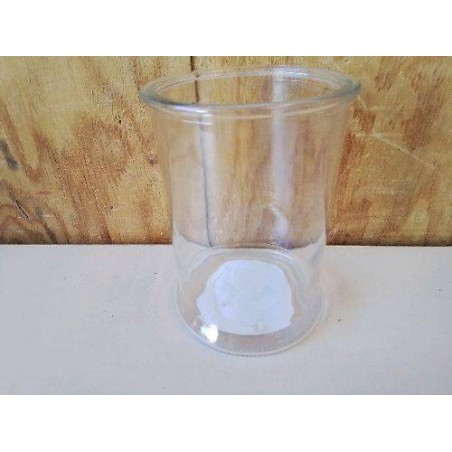 POT EN VERRE