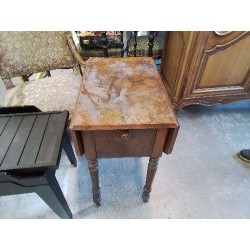 PETITE TABLE À RABAT 