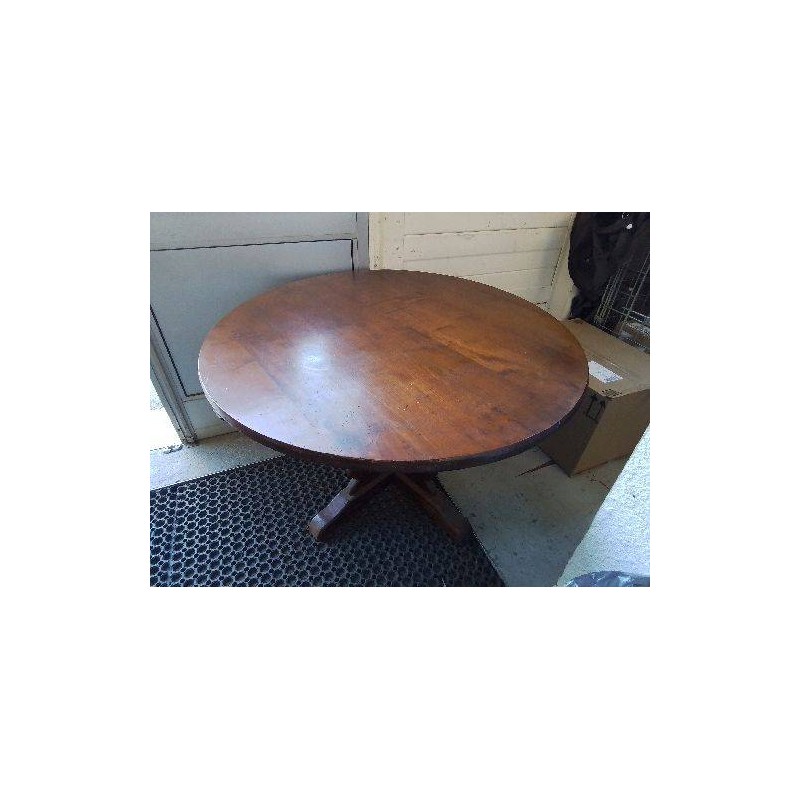 TABLE RONDE PIED CENTRALE 