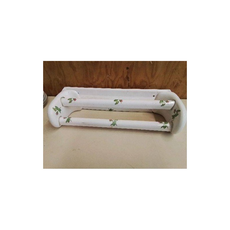 SECHE SERVIETTE EN PORCELAINE 