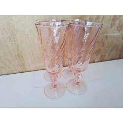 LOT DE 4 FLUTES A CHAMPAGNE 