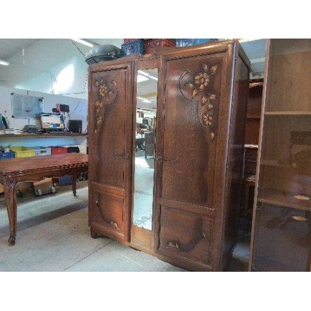 ARMOIRE STYLE ART DECO