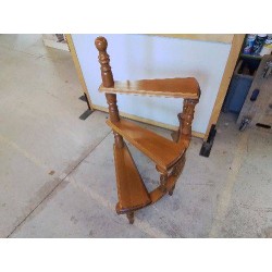 ETAGERE PLANTE ESCALIER