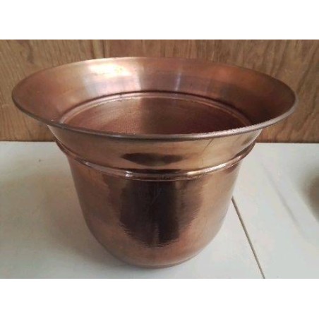 CACHE POT EN CUIVRE 