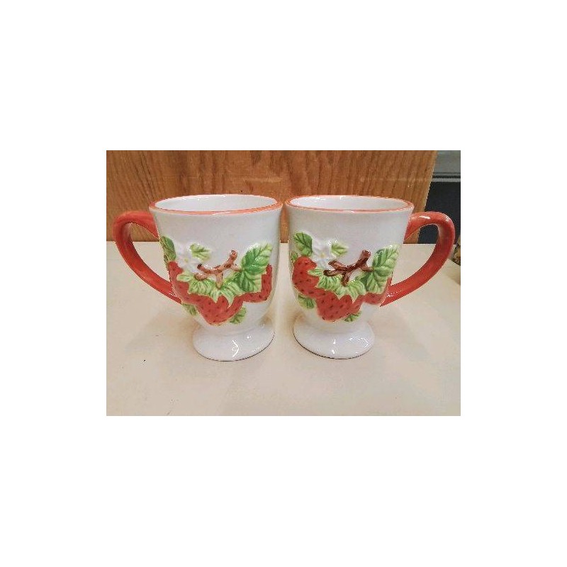 TASSE EN CERAMIQUE BLANCHE